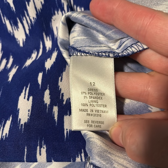 Women’s Dress Barn sleeveless dress. Size 12 Blue/white - Picture 3 of 3